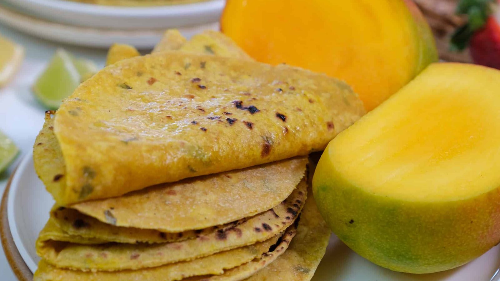 மேங்கோ சப்பாத்தி... கேட்கும் போதே நாவூறுதா..? அப்போ உடனே செஞ்சு சாப்பிடுங்க..!