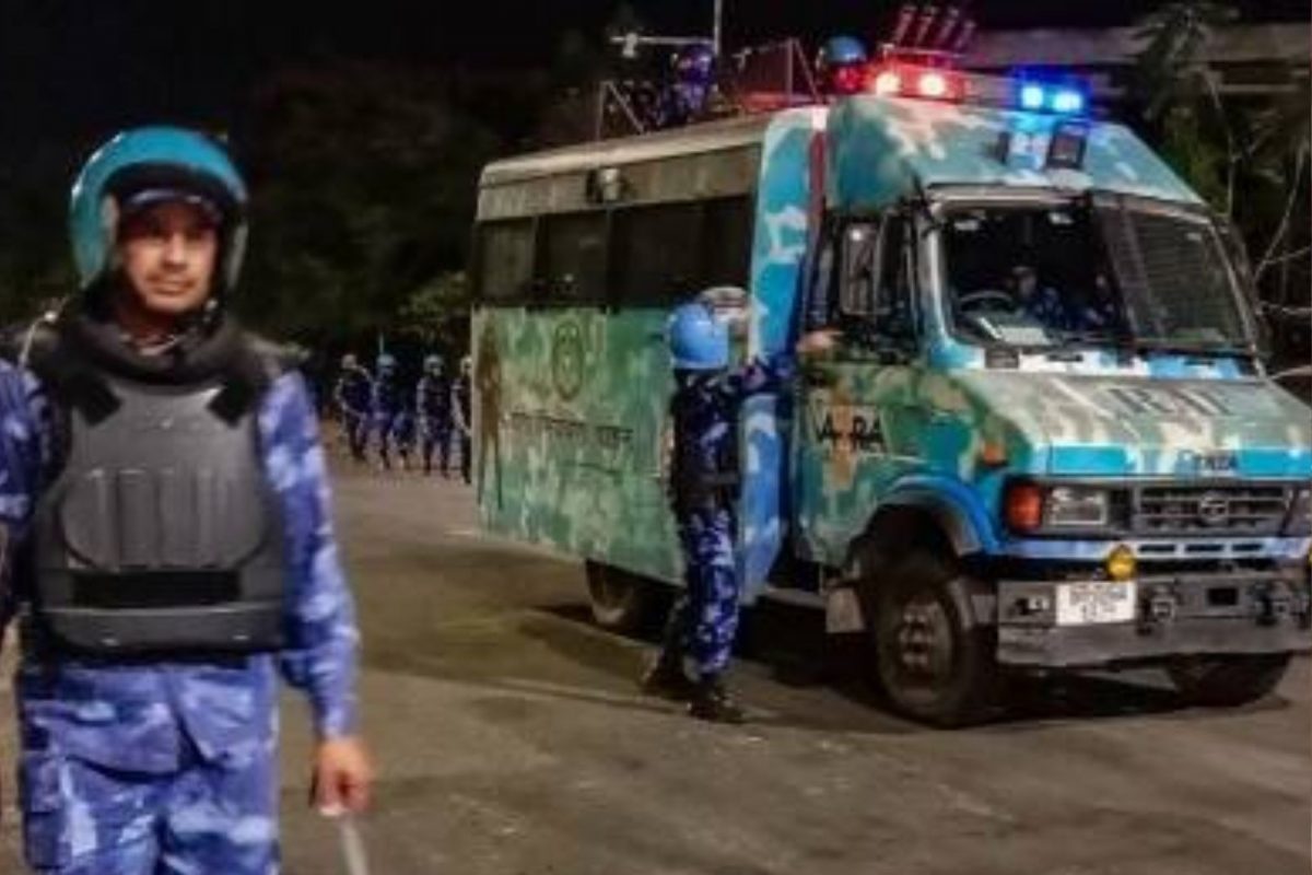 மணிப்பூரில் நடக்கும் தாக்குதல்