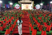கொங்கு நாட்டின் பாரம்பரிய வள்ளி கும்மி ஆட்டம்.. நாமக்கல் வேட்டம்பாடியில் அசத்தல் நடனம்..