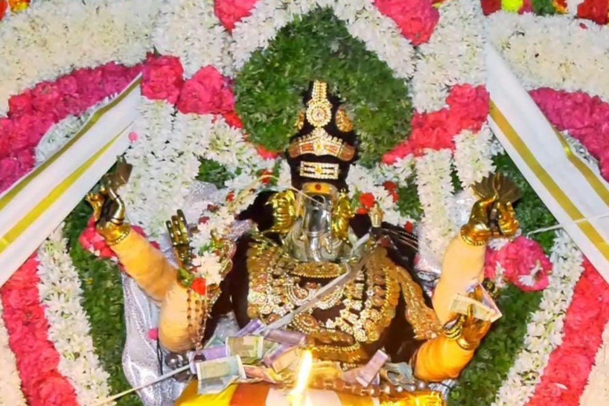 தீவனூர்