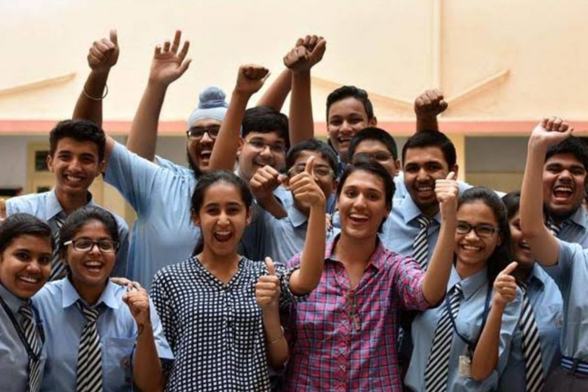 +1 ரிசல்ட்.. நாமக்கல்லில் எவ்வளவு பேர் தேர்ச்சி தெரியுமா?