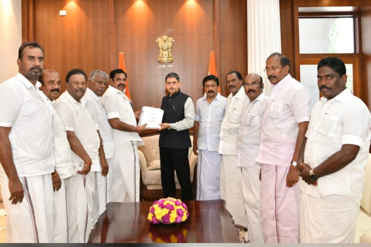 ஆர்.என்.ரவியுடன் எடப்பாடி பழனிசாமி