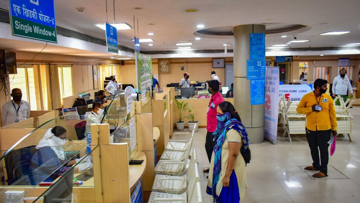  உங்கள் கோரிக்கை பதிவு செய்யப்பட்டவுடன், மின்னஞ்சல் மற்றும் தொலைபேசி எண் மூலம் உங்கள் மொபைலுக்கு வங்கிக் கணக்கு அறிக்கை அனுப்பப்படும்.