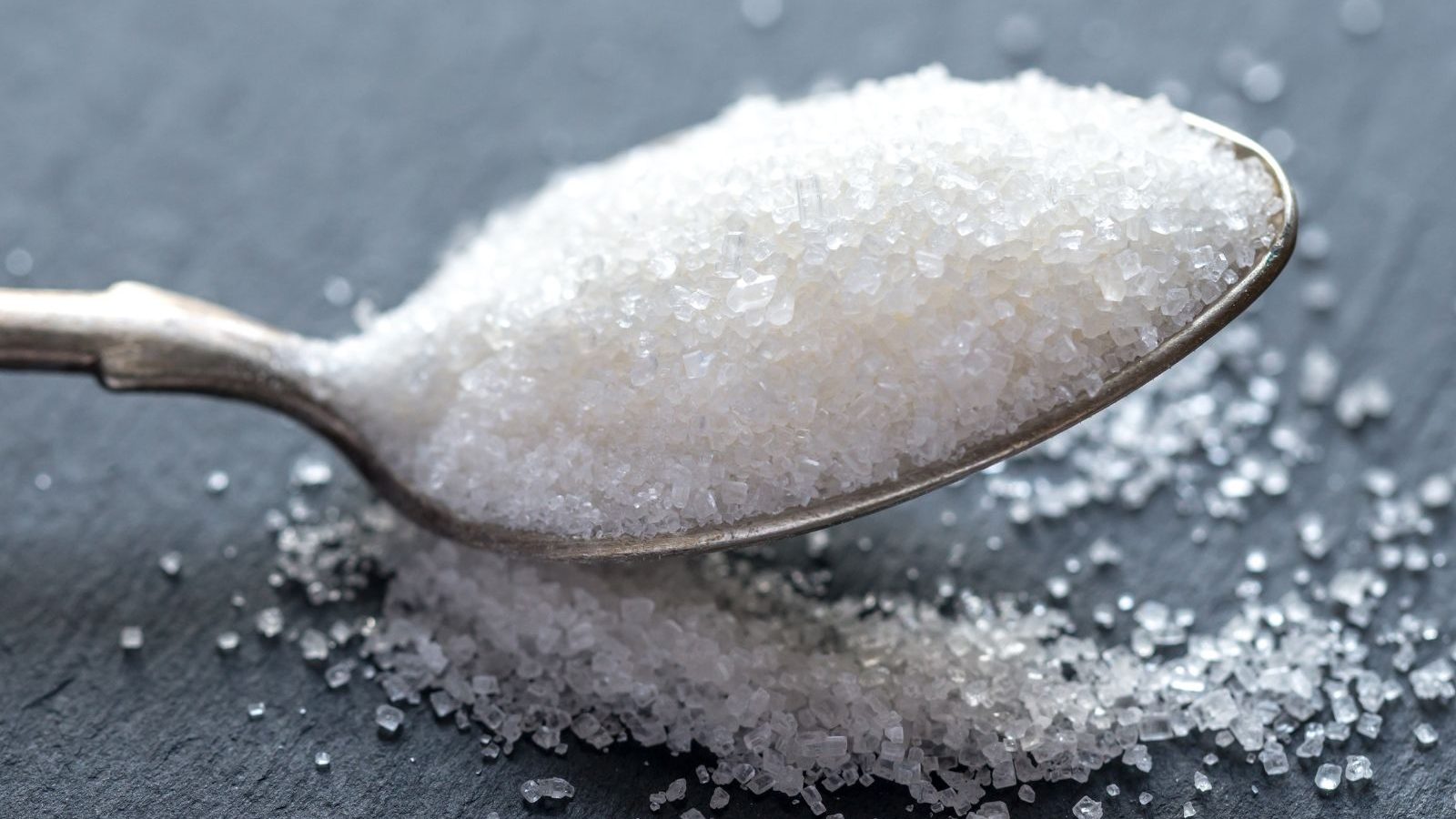 இந்த உணவுகளோடு  ஒருபோதும் சர்க்கரையை சேர்க்காதீங்க.. ஒரு நாளைக்கு இவ்வளவுதான் சாப்பிடனும்..!