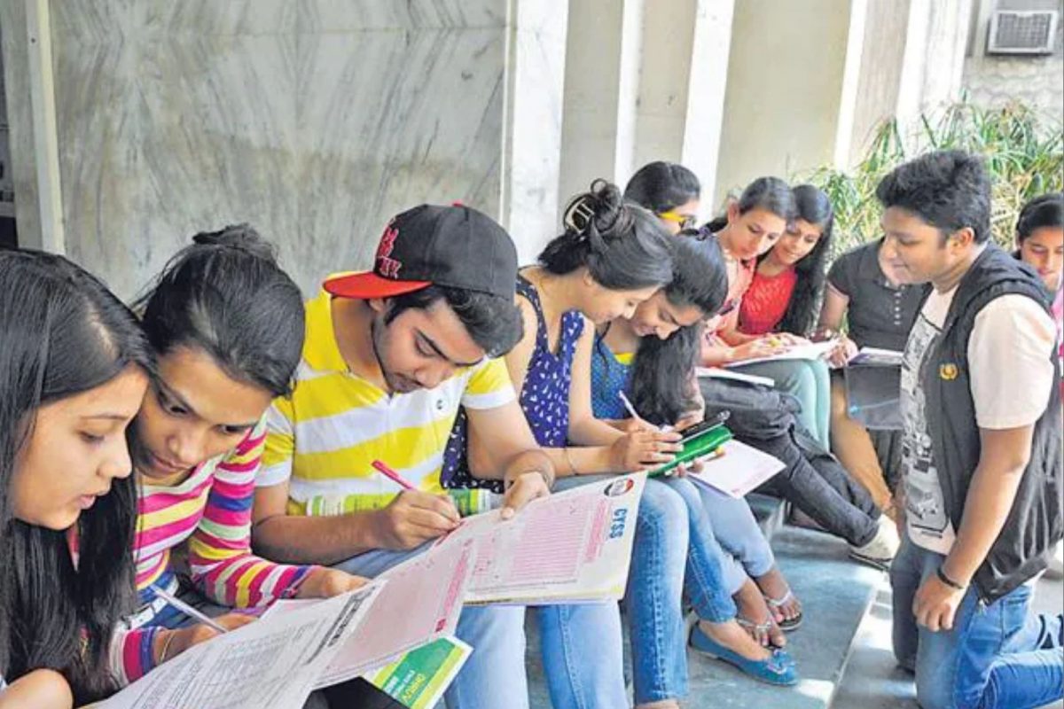 பொறியியல் கட் ஆஃப் மதிப்பெண் எவ்வளவு குறையும்: கல்வியாளர்கள் கருத்து