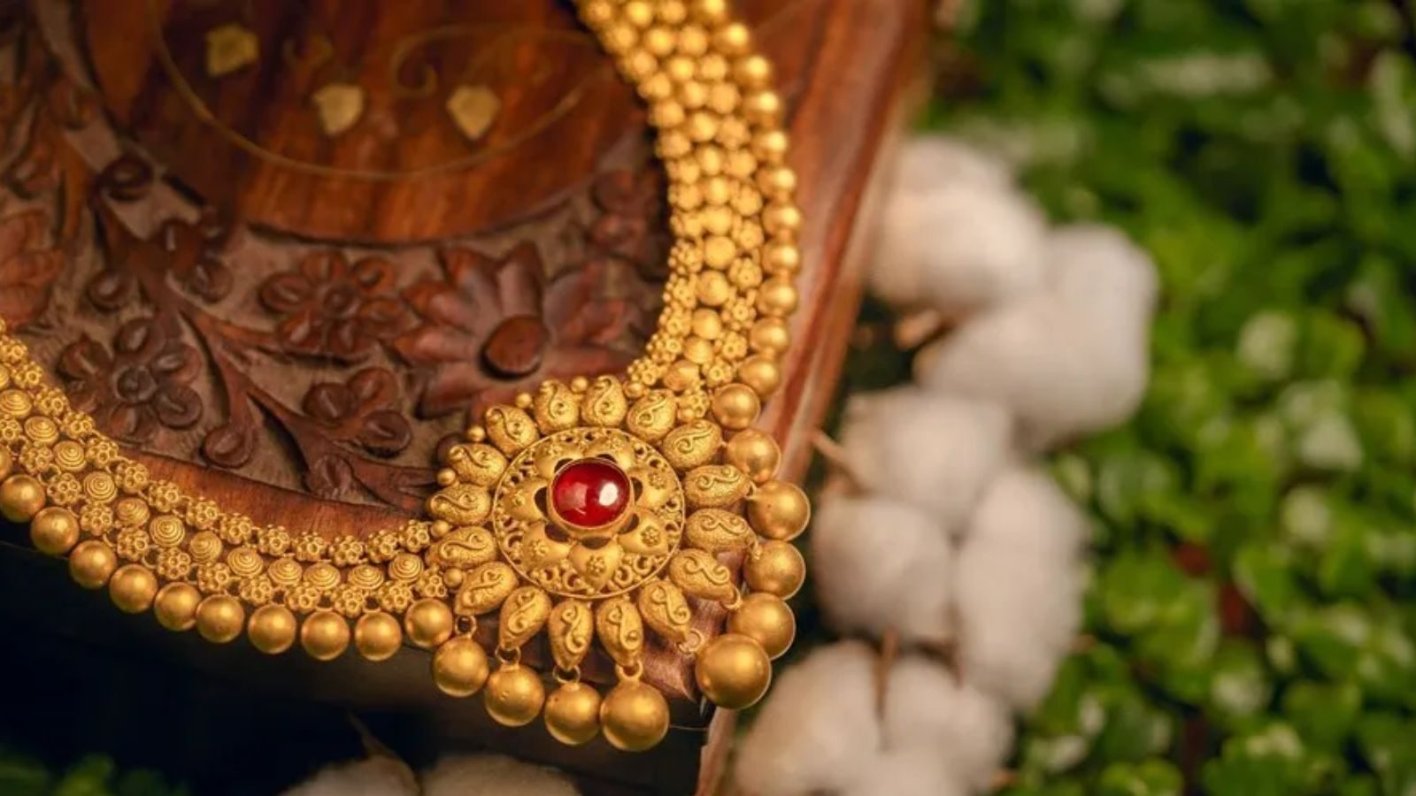 Gold Rate today | அதிரடியாக குறைந்தது தங்கம் விலை.. இன்றைய  விலை நிலவரம்..!