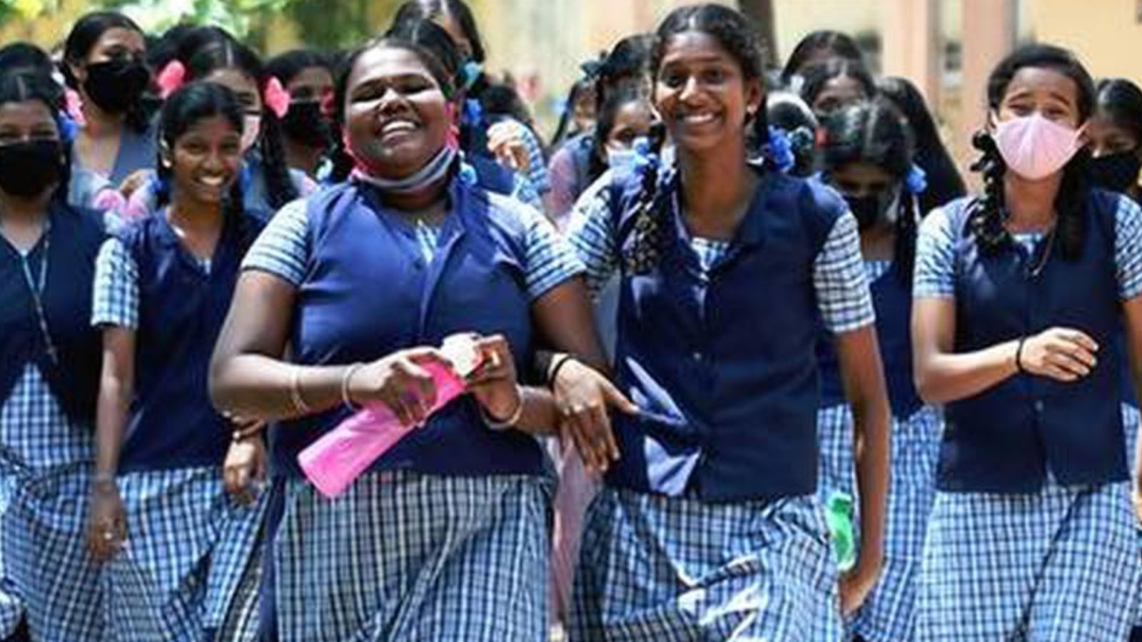 Tamil Nadu School Reopen 2023  | தமிழ்நாட்டில் பள்ளிகள் ஜூன் 12ஆம் தேதி திறப்பு...? அமைச்சர் அன்பில் மகேஸ் ஆலோசனை