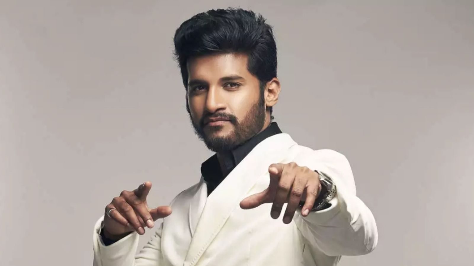 “உடையாத லாக்கர்.. மாயமான நகைகள்..” - பாடகர் விஜய் யேசுதாஸ் வீட்டில் நடந்த திருட்டில் போலீசுக்கு வலுக்கும் சந்தேகம்