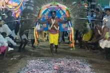 காரைக்கால் மாரியம்மன் கோயிலில் தீமிதி திருவிழா.. தீக்குழியில் இறங்கிய பக்தர்கள்..