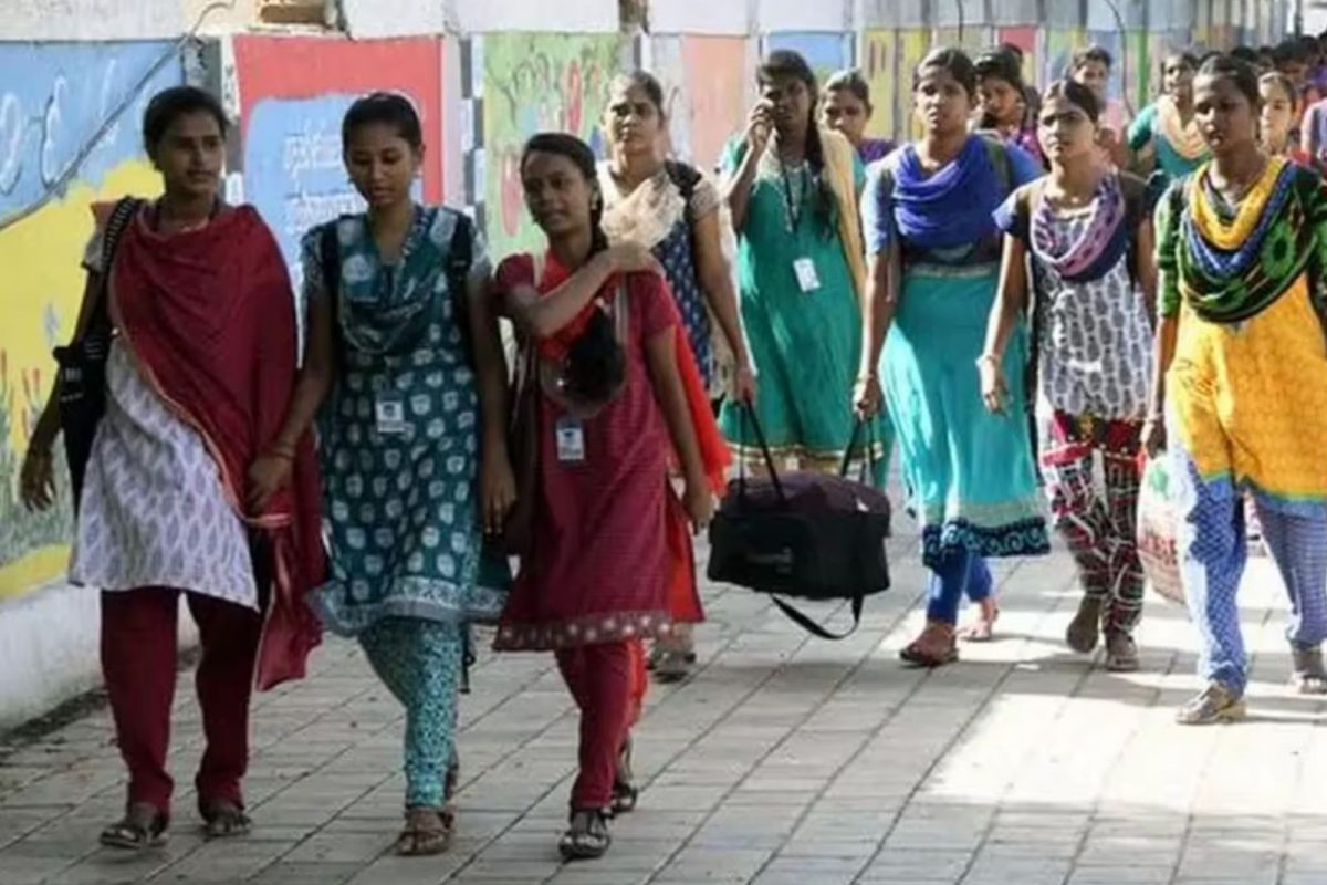 அரசு விடுதிகளில் சேர மாணவர்கள் விண்ணப்பிக்கலாம்..