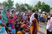 கடலூரில் பாலியல் தொல்லையால் சிறுமி தற்கொலை... நீதி கேட்டு பொதுமக்கள் சாலை மறியல்