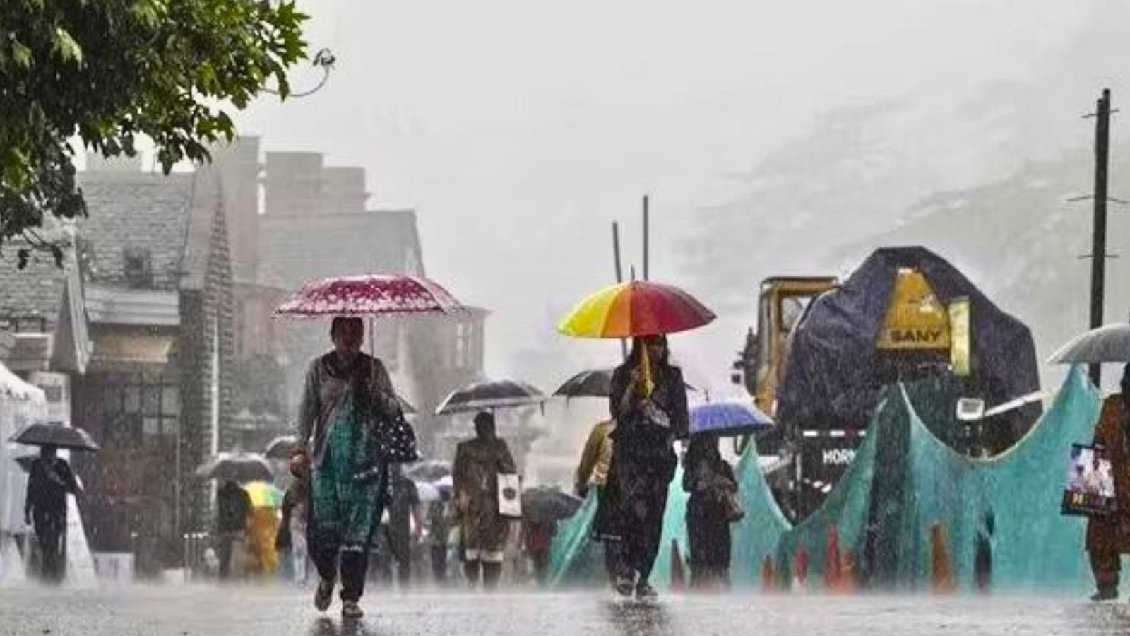 வலுவடைந்த காற்றழுத்த தாழ்வு பகுதி..  அடுத்த 24 மணி நேரத்திற்கு கனமழை... வானிலை அலெர்ட்..!