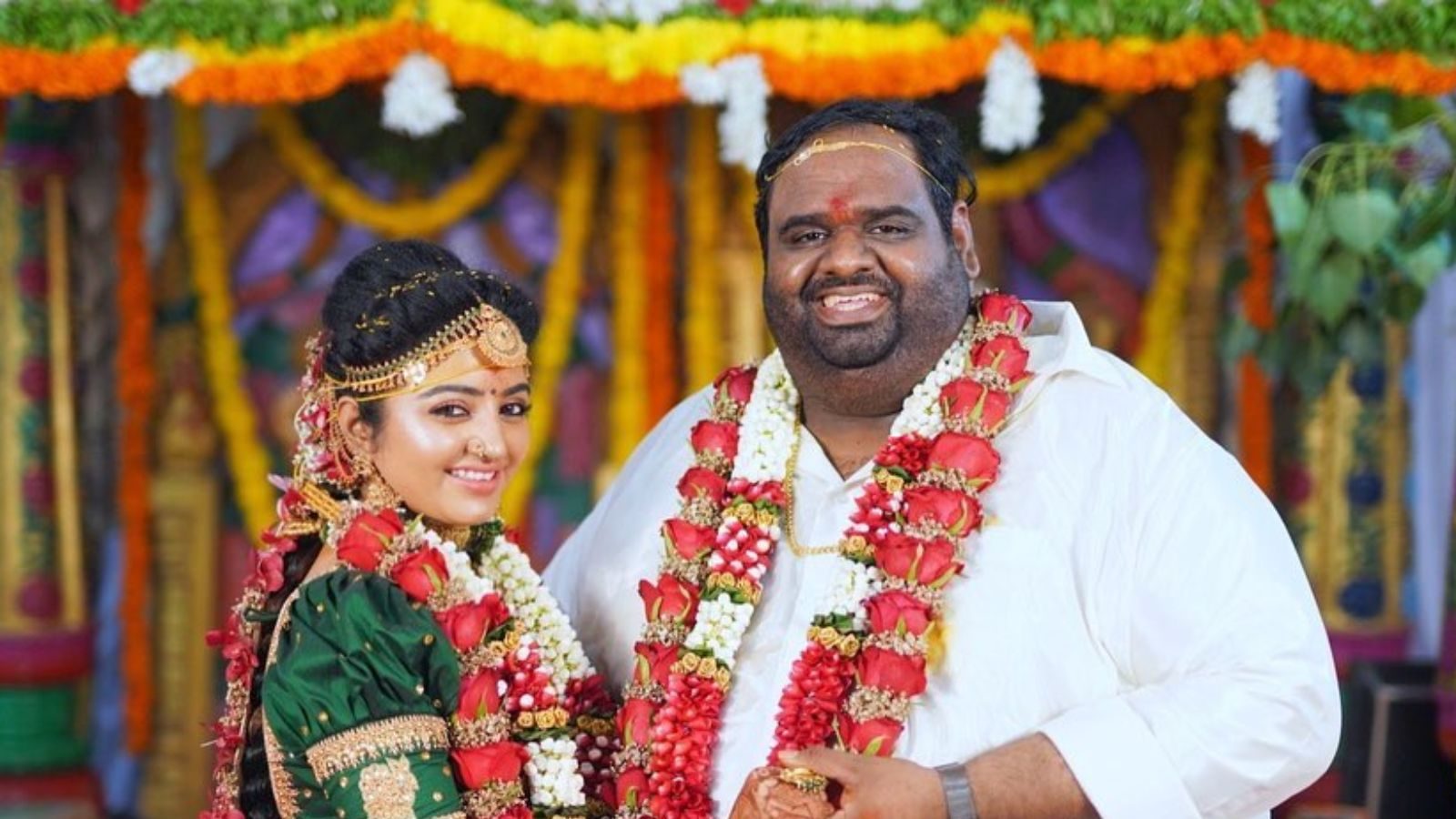 ரூ.15 லட்சம் மோசடி விவகாரம்... சீரியல் நடிகை மகாலட்சுமி கணவர் ரவீந்தர் மீது வழக்குப்பதிவு...!