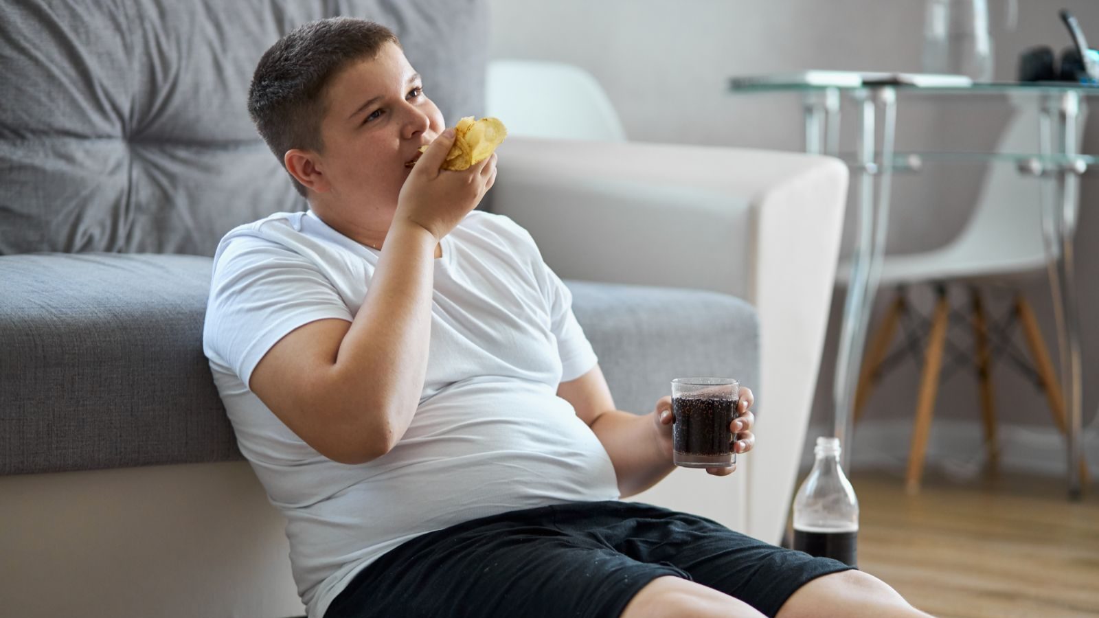 உங்கள் குழந்தை உடல் பருமனால் பாதிக்கப்படுவதை தடுப்பது எப்படி..? இதை செஞ்சு பாருங்க..!