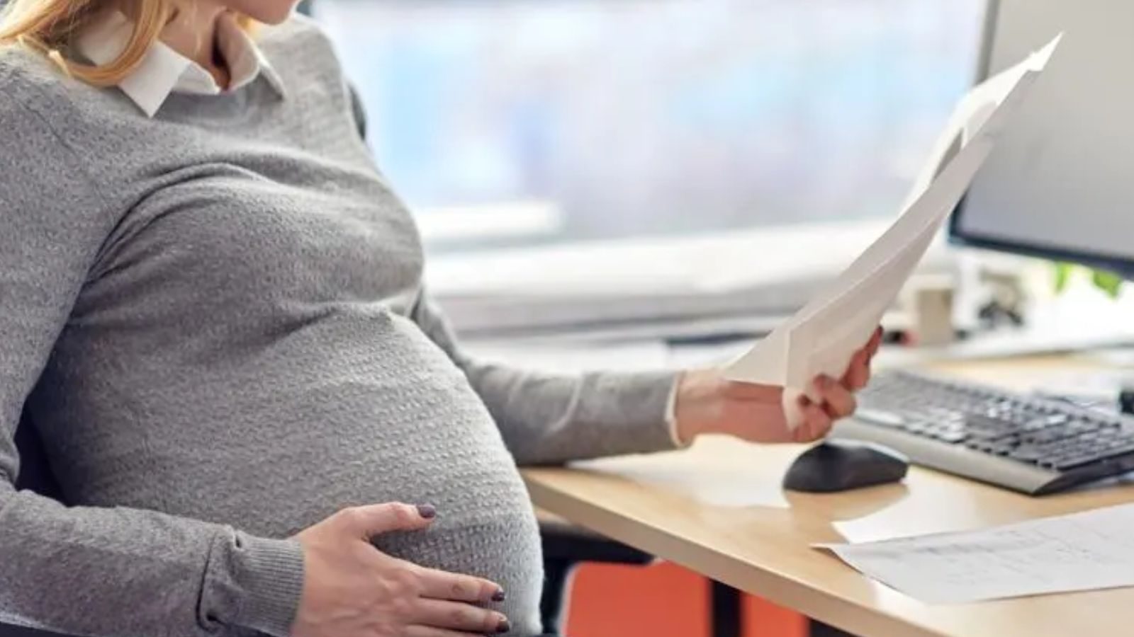 கர்ப்பிணி பெண்களின் பணிச்சூழலை எப்படி பாதுகாப்பானதாக மாற்றுவது..?
