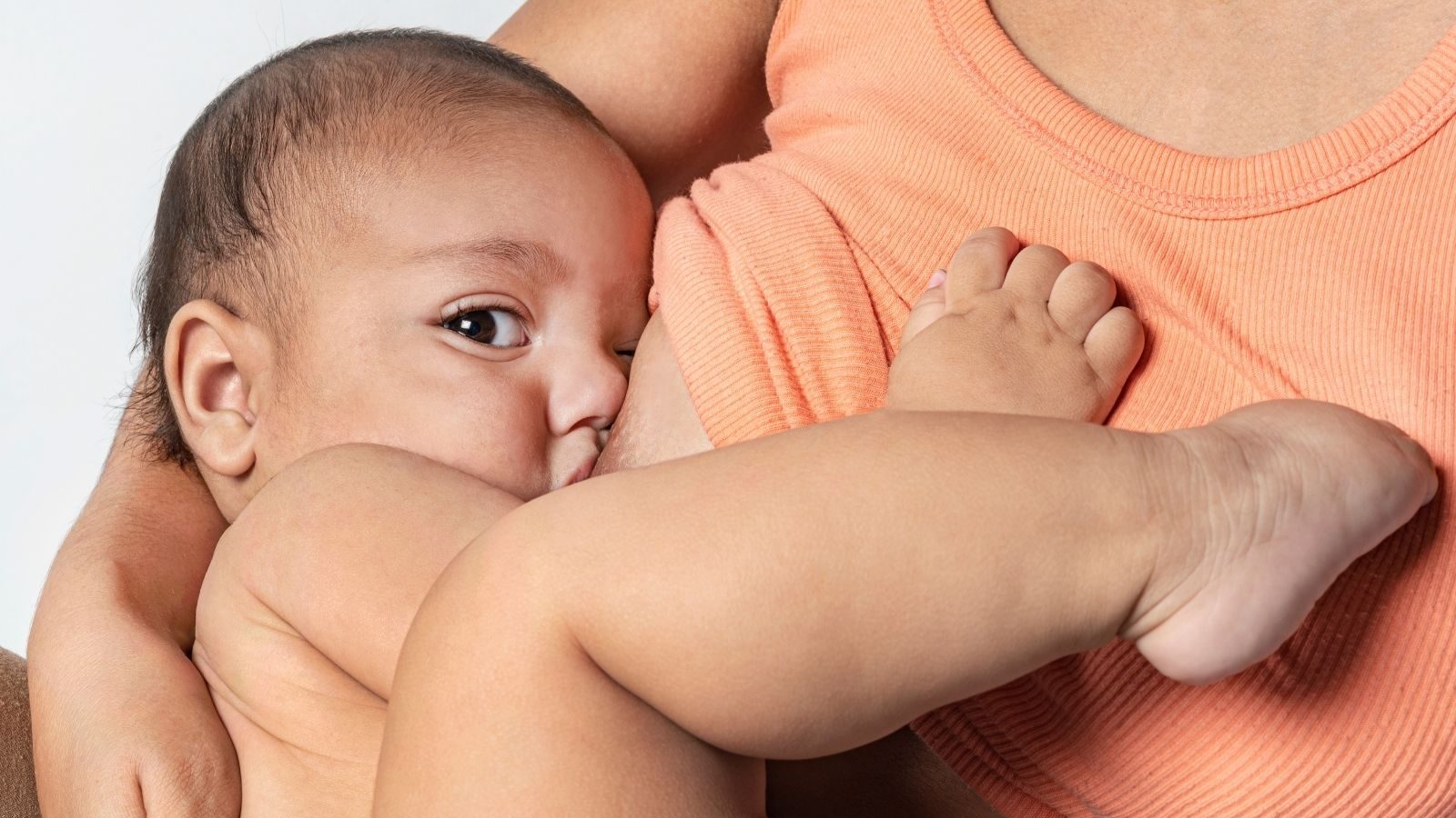 தாய்ப்பால் குறித்து காலம்காலமாக கூறப்படும் கட்டுக்கதைகள்... உண்மை நிலை இதுதான்.. விவரிக்கும் நிபுணர்கள்..!