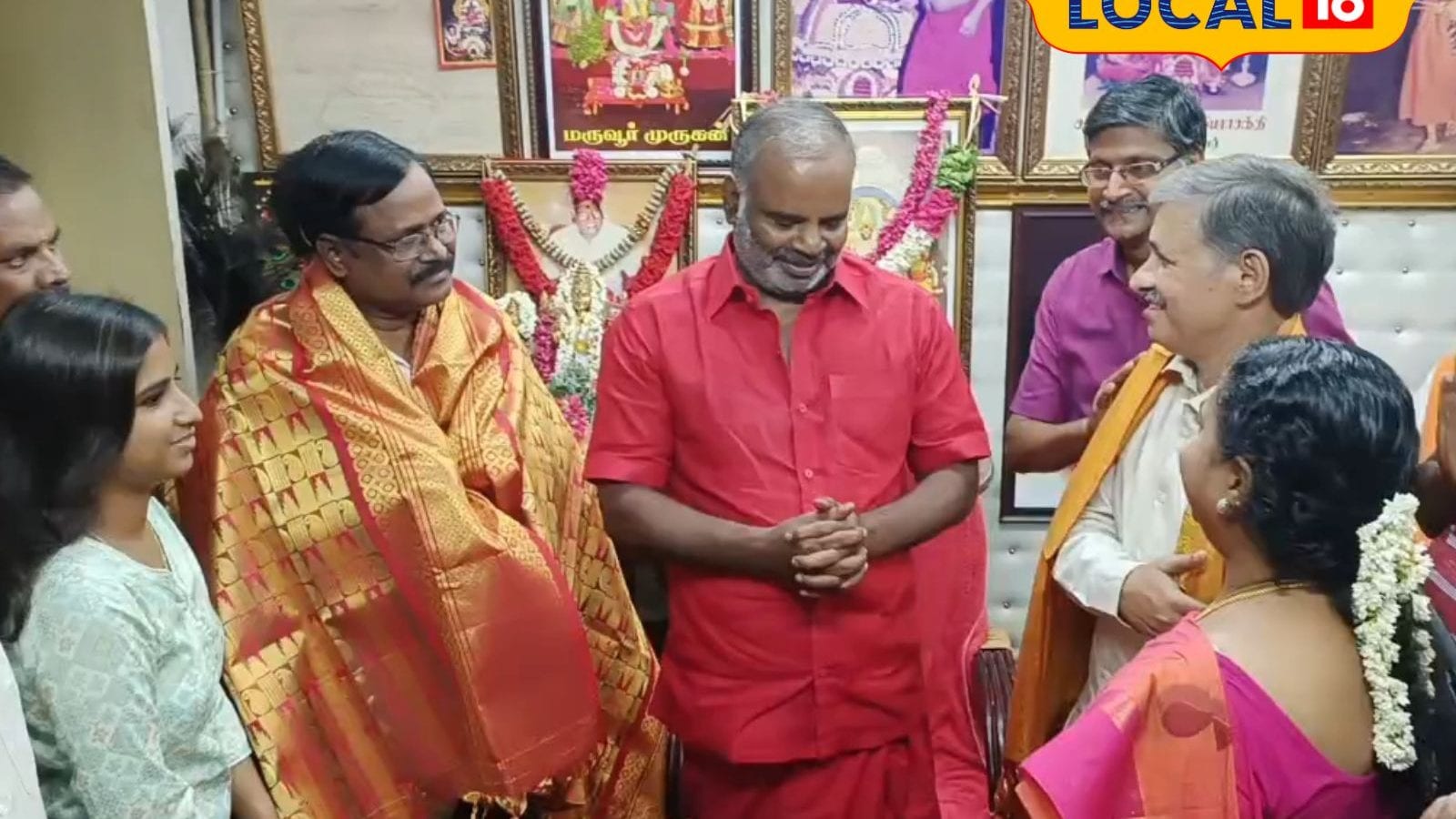 சந்திரயான் - 3 திட்ட விஞ்ஞானிகள் மேல்மருவத்தூர் ஆதிபராசக்தி கோயிலில் குடும்பத்துடன் வழிபாடு!