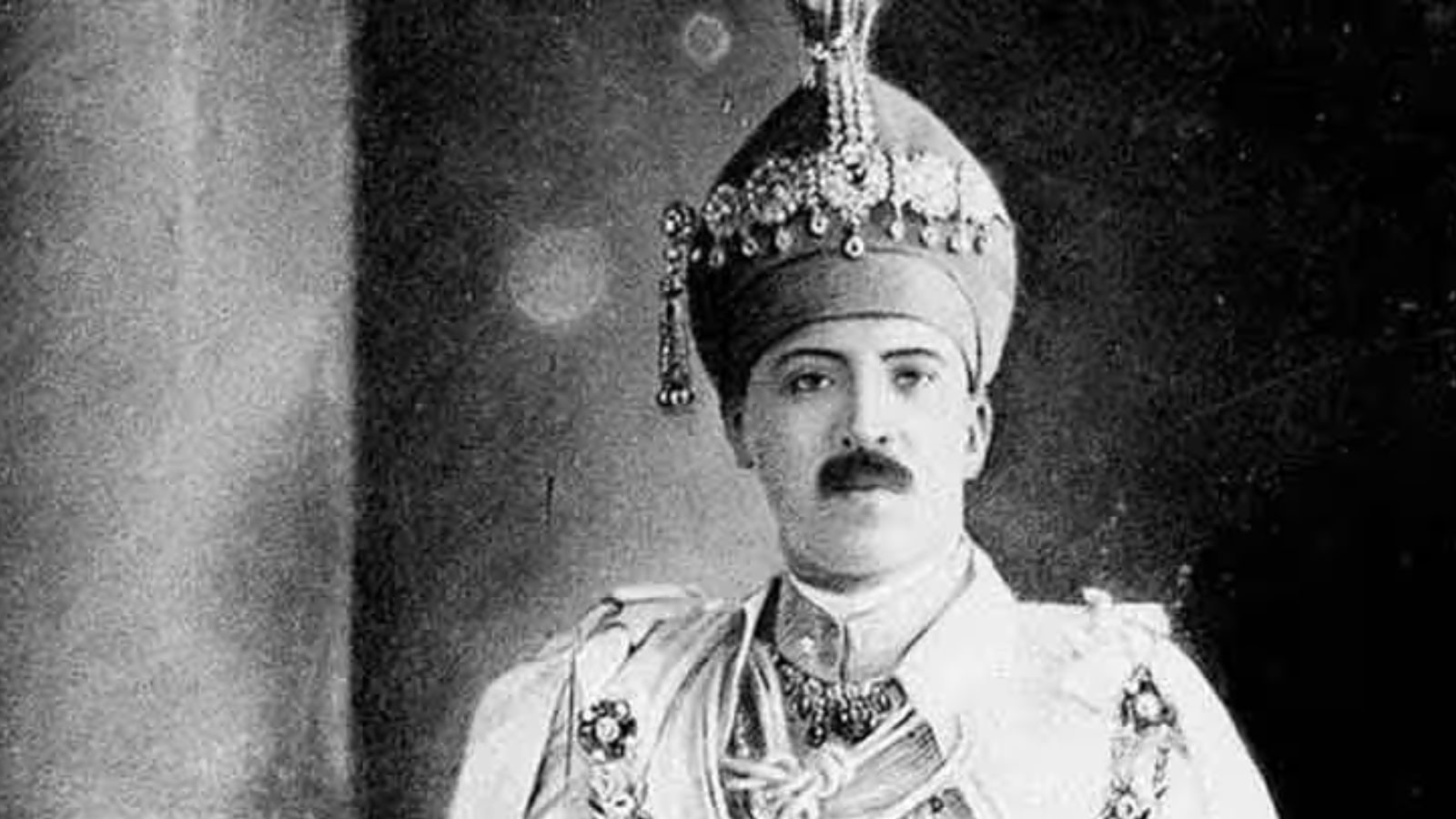 நிரம்பி வழிந்த தங்கம், வைரம்.. 1947ல் ரூ.17.47 லட்சம் கோடி சொத்து.. கடைசியில் பரிசுப்பொருட்களை விற்று வாழ்ந்த நிசாம்..