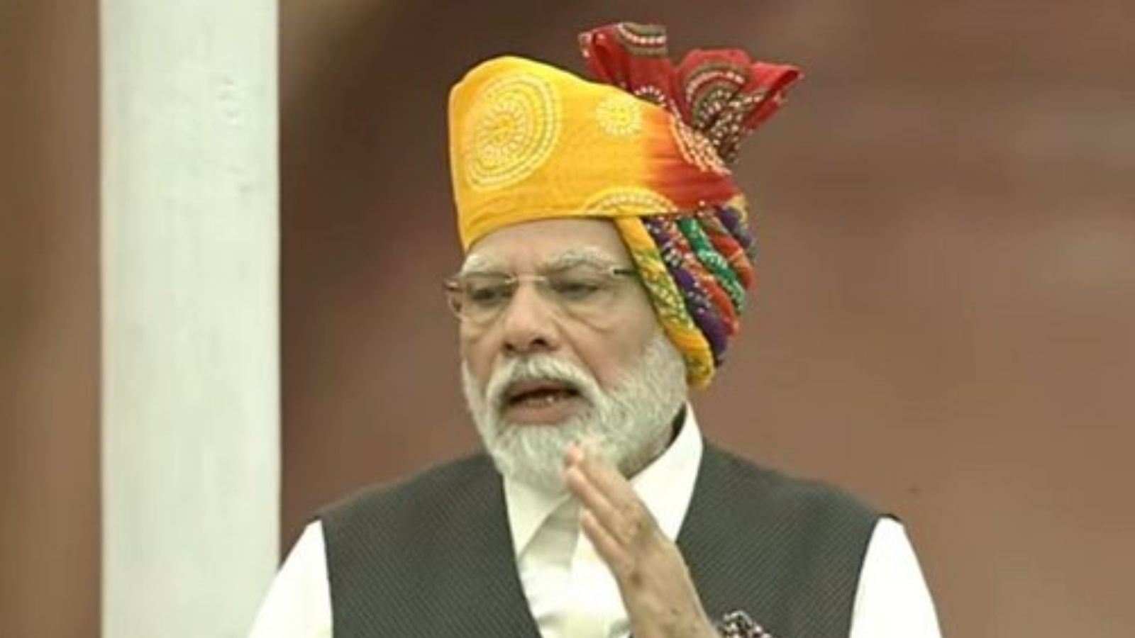 மணிப்பூர் மக்களுடன் இந்தியா துணை நிற்கிறது - பிரதமர் மோடி