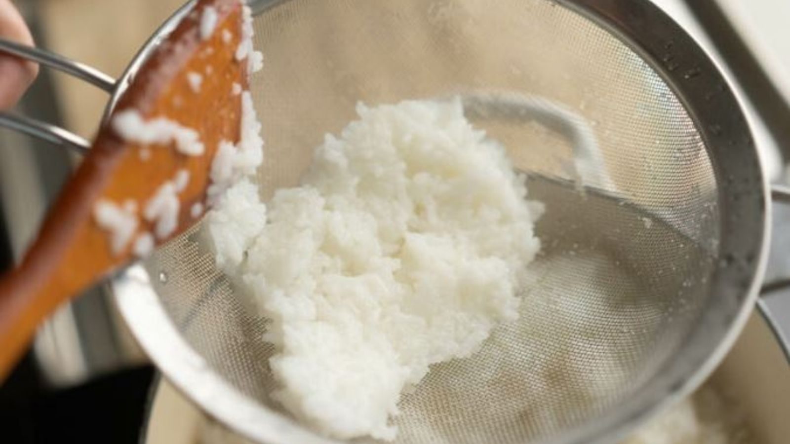 Sathee Rice சாதம் குழைந்து விட்டதா..? இந்த டிப்ஸ் ஃபாலோ பண்ணா ஈஸியா சரி செய்யலாம் ...