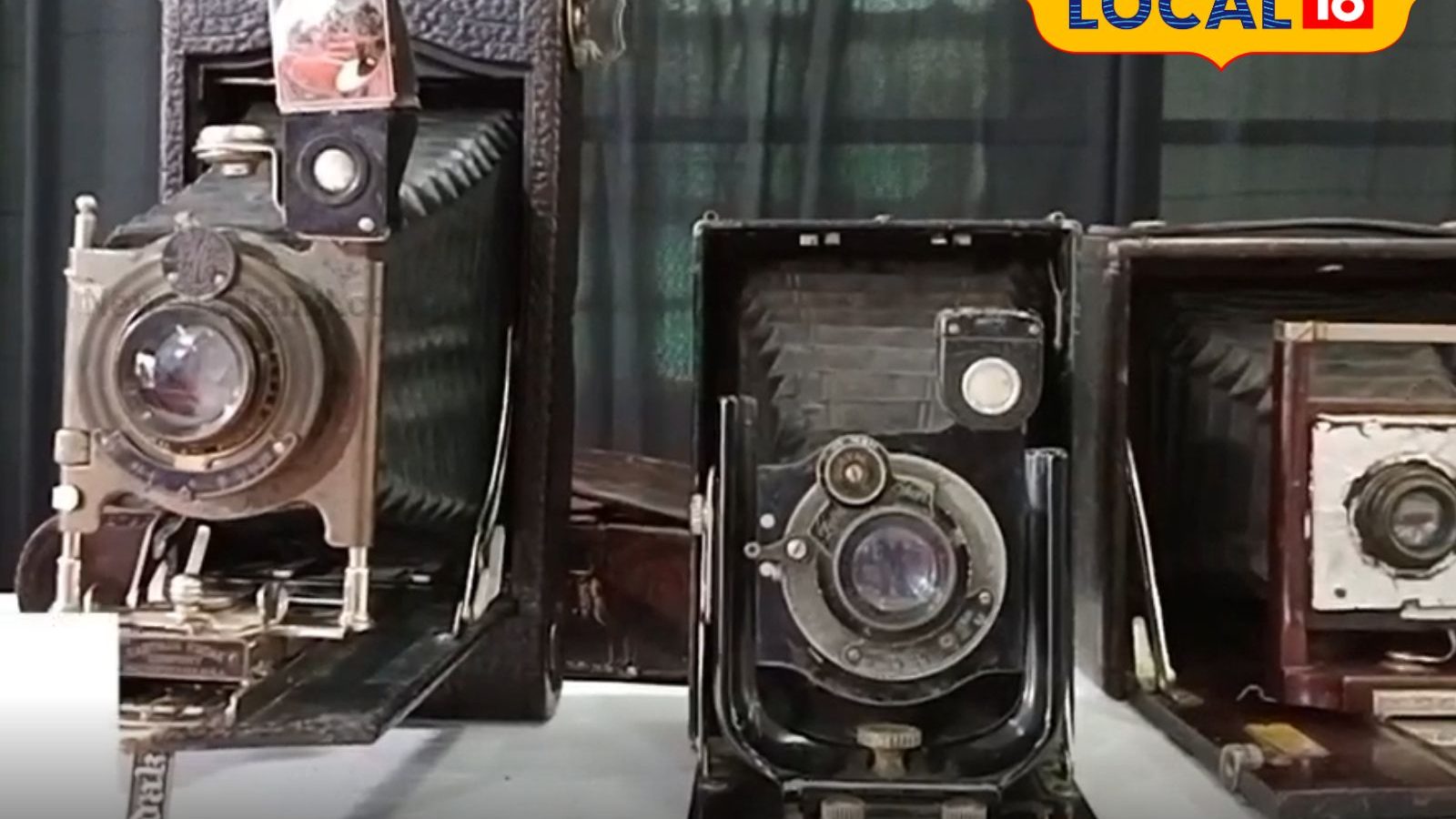 ஒரு போட்டோ எடுக்க இவ்வளவு வேலை இருக்கா..? வியப்பை தரும் விண்டேஜ் கேமராக்கள்..!