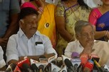 டிடிவியும், நானும் பாஜகவுடன் தொடர்ந்து பேசி வருகிறோம்: ஓபிஎஸ்