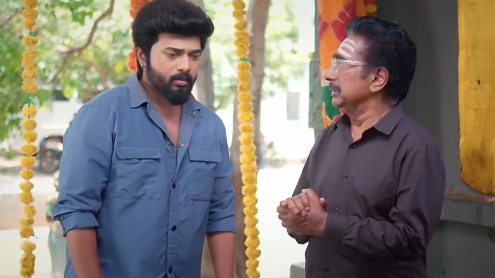 தாலியை கழட்ட மறுத்த தீபா - கார்த்திகை தீபம் சீரியல் அப்டேட்!