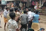 காதல் திருமணம்: காவல் நிலையம் முன்பு இருவீட்டாரும் மோதல்