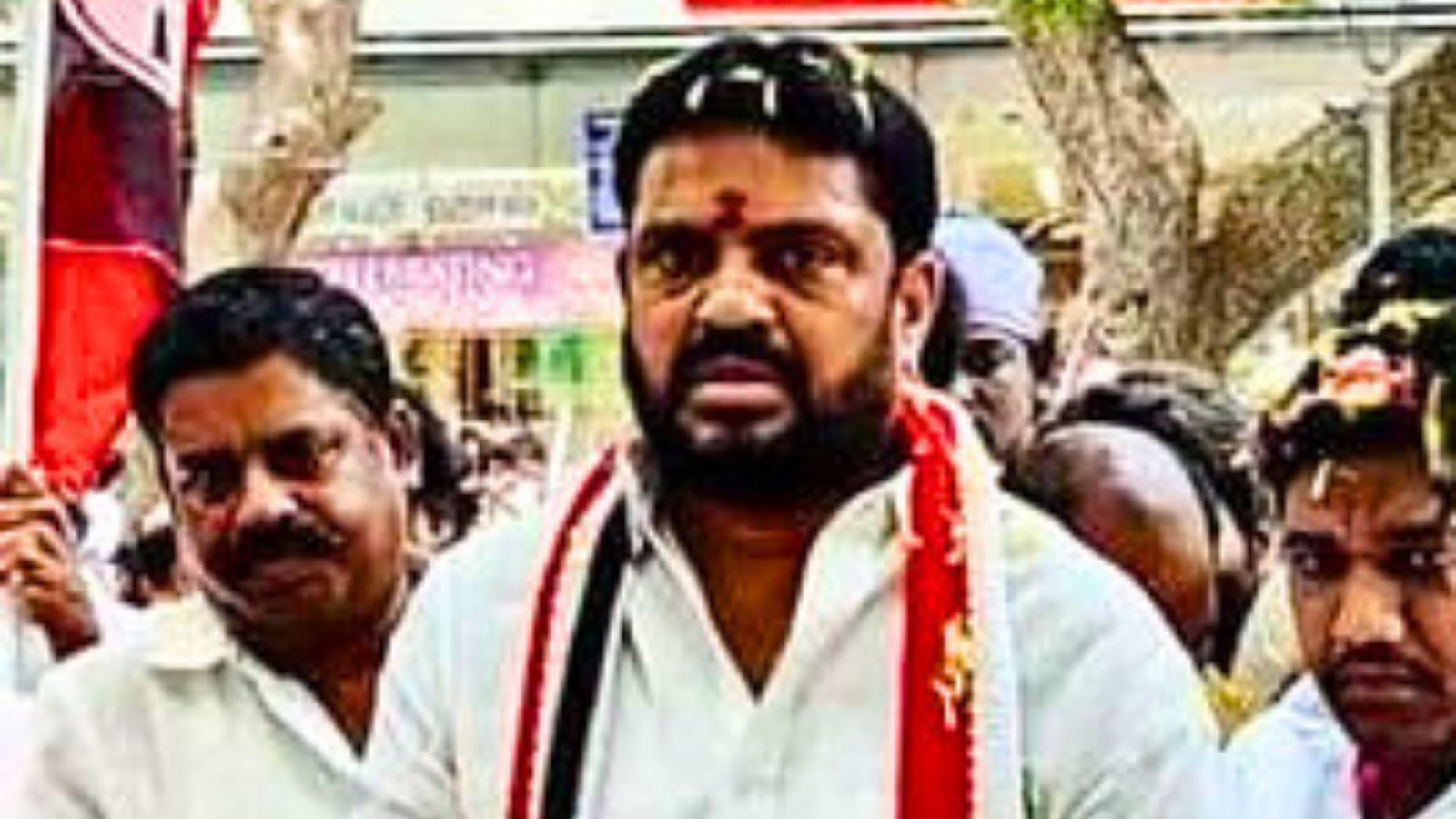 வருமானத்துக்கு அதிகமாக சொத்து..  தி.நகர் சத்யாவுக்கு தொடர்புடைய 18 இடங்களில் லஞ்ச ஒழிப்புத்துறை சோதனை..