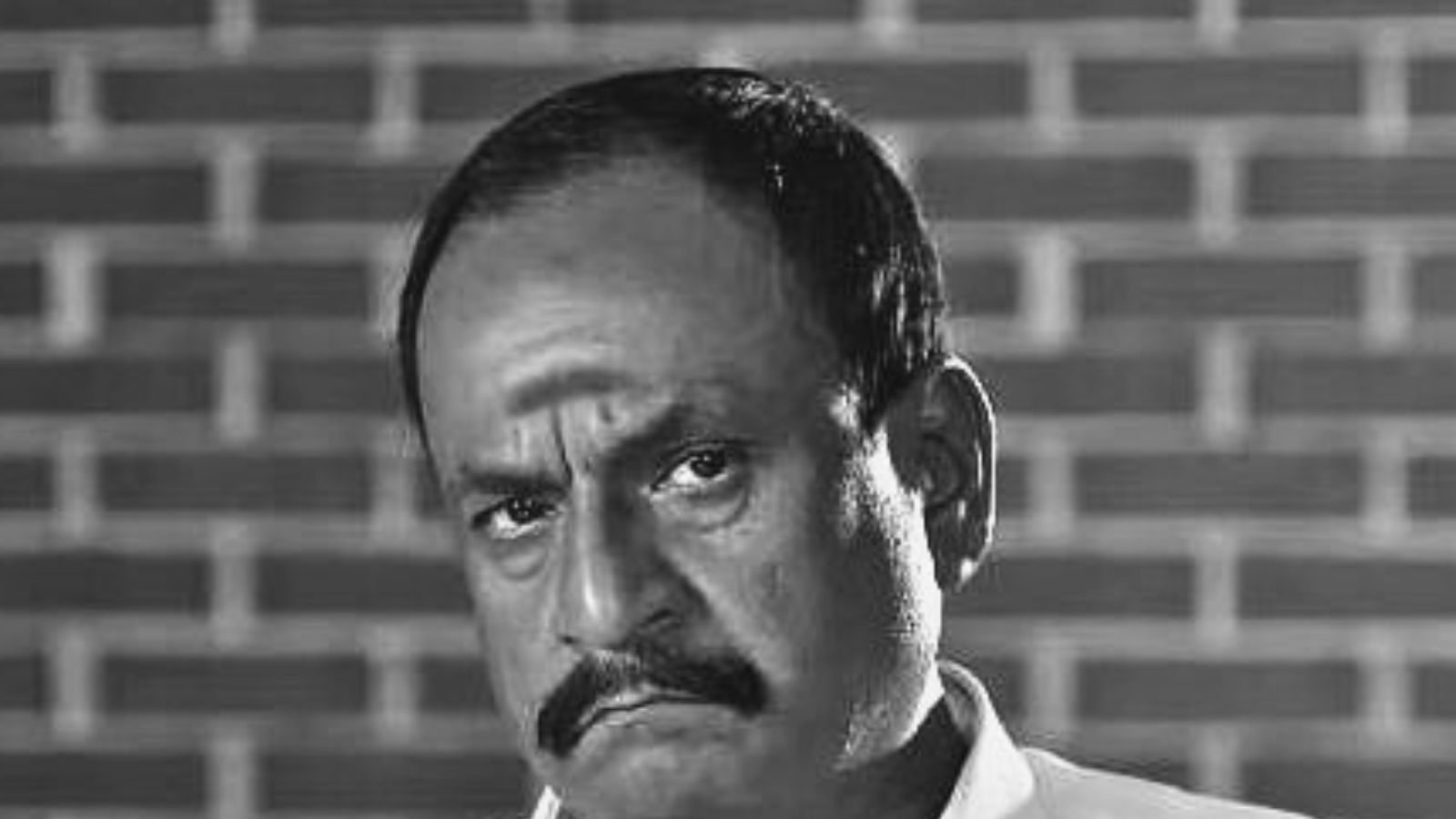 ஏ இந்தாம்மா.. மதுரை தமிழில் கலக்கிய நடிகர் மாரிமுத்து மரணம்.. அதிர்ச்சி செய்தி..