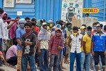 வெளிமாநில தொழிலாளர்களே.. குடும்ப அட்டை பெற இதை செய்தால் போதும்!