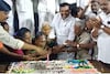 சொந்த செலவில் 1,000 முதியோர்களுக்கு ட்ரீட் வைத்த சென்னை கவுன்சிலர்