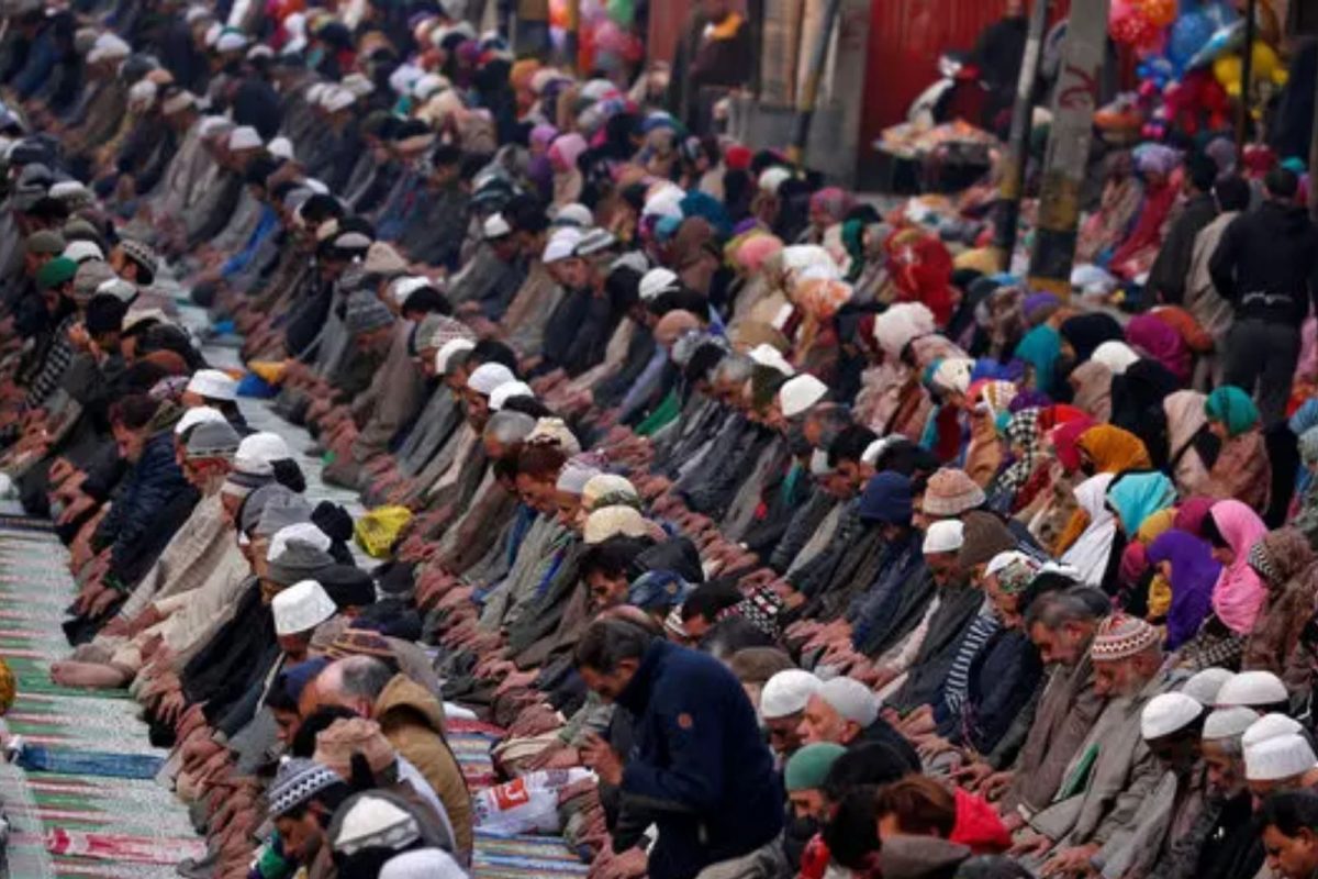 Tidak akan ada satu pun Muslim di negara ini… Tahukah Anda alasannya? Tidak akan ada satu pun Muslim di negara ini… Tahukah Anda alasannya?