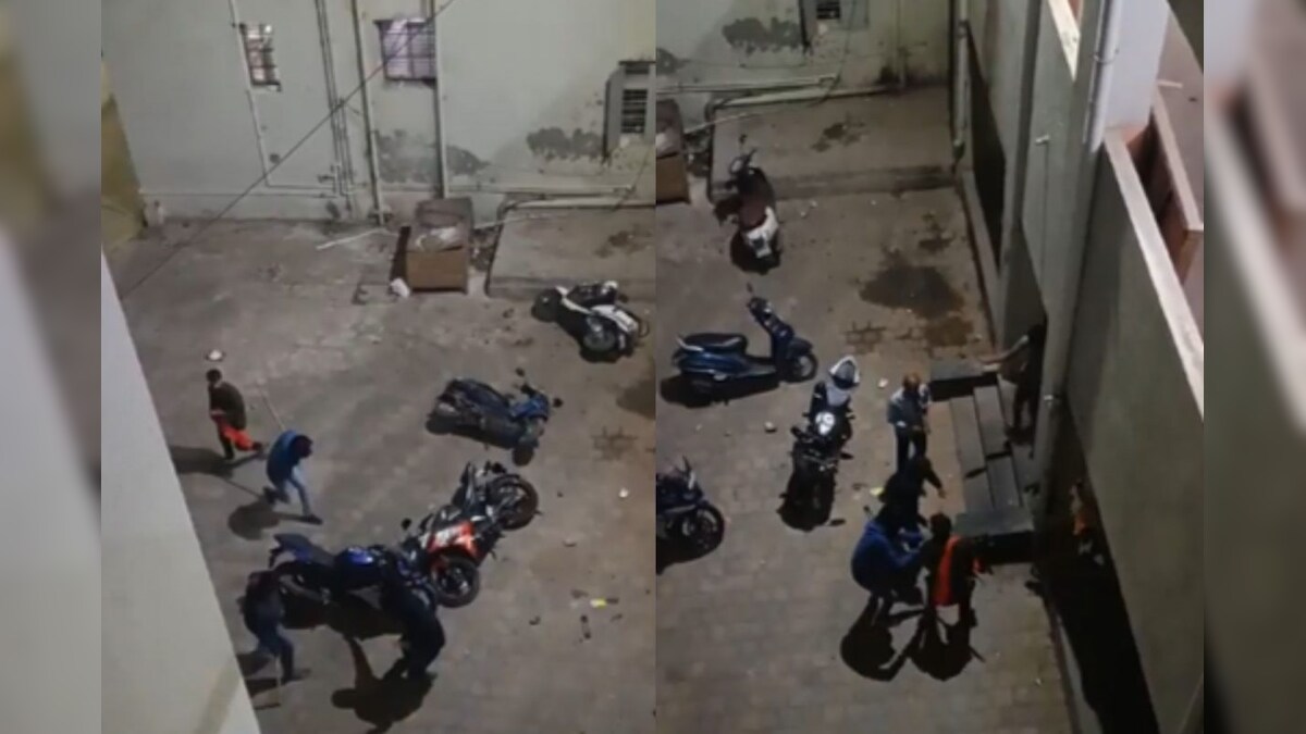 ரமலான் தொழுகையில் ஈடுபட்ட வெளிநாட்டு மாணவர்கள் மீது தாக்குதல்! – News18 தமிழ்