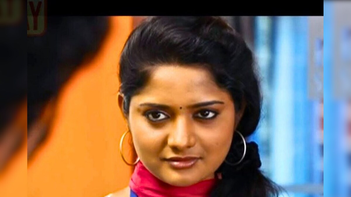 பிரபல 'ஆபிஸ்' சீரியல் நடிகை மதுமிலாவை நினைவிருக்கா? இப்போ அடையாளமே தெரியல – News18 தமிழ்