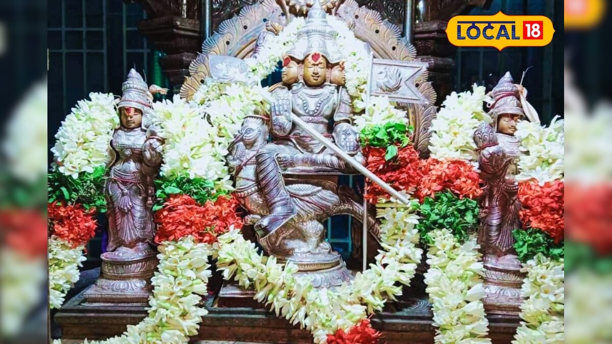 ஆறு தலைகள்! பன்னிரண்டு கைகள்! முருகனின் திருவிளையாடல் இது... எங்கே இந்த காட்சி தெரியுமா? – News18 தமிழ்