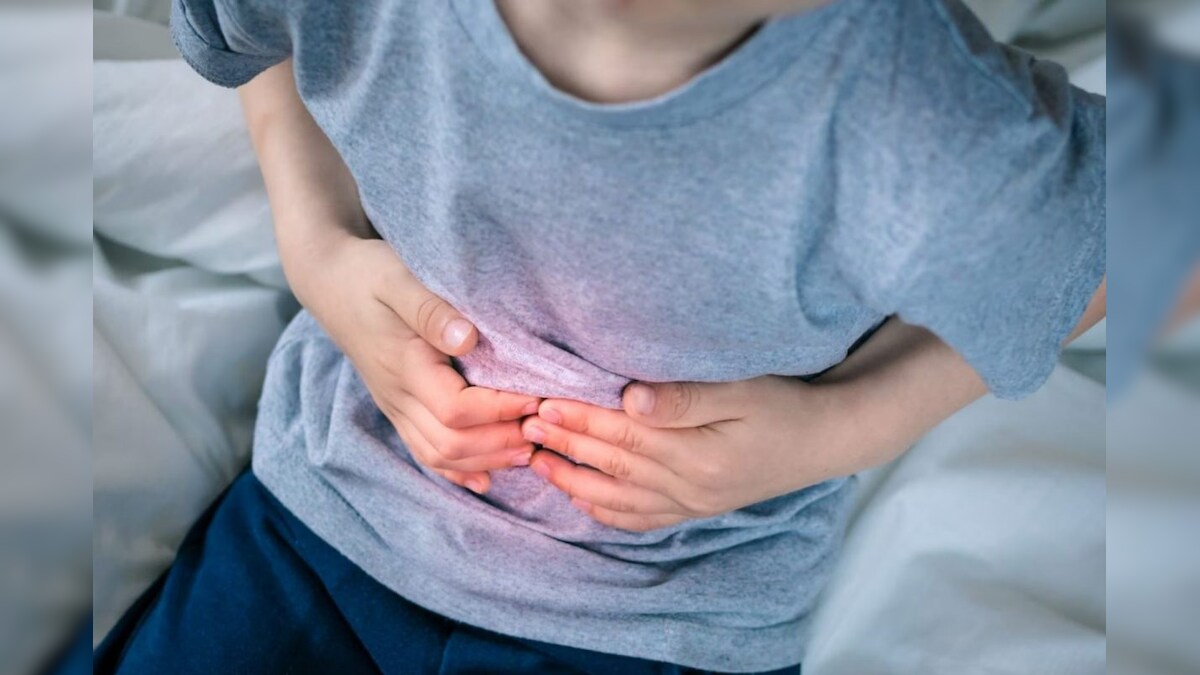 மலச்சிக்கலால் அவதிப்படுகிறீர்களா..? இந்த யோகா முத்திரைகளை தினம் செஞ்சு பாருங்க..! – News18 தமிழ்