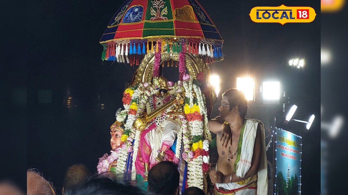 வண்டியூர் மாரியம்மன் கோவில் பங்குனித் திருவிழா..! காமதேனு வாகனத்தில் வீதியுலா..! – News18 தமிழ்