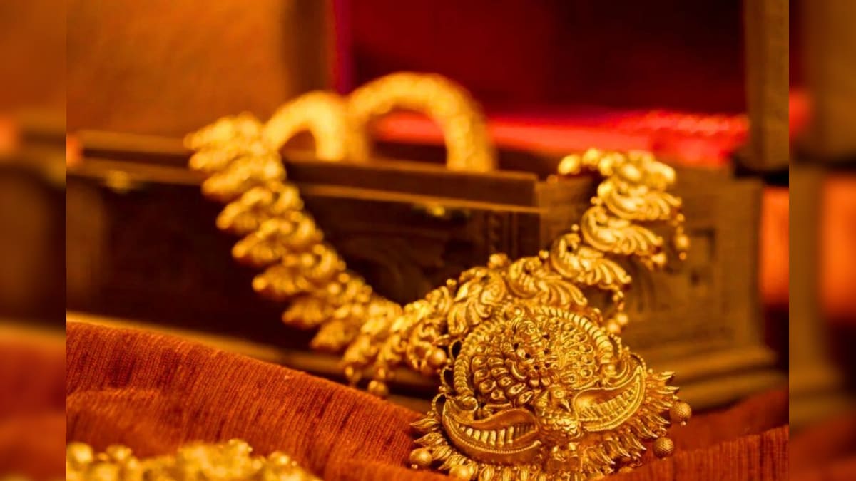 Gold Rate Today | நாளுக்கு நாள் கிடுகிடுவென உயரும் தங்கம் விலை... இன்றைய விலை நிலவரம்? – News18 தமிழ்