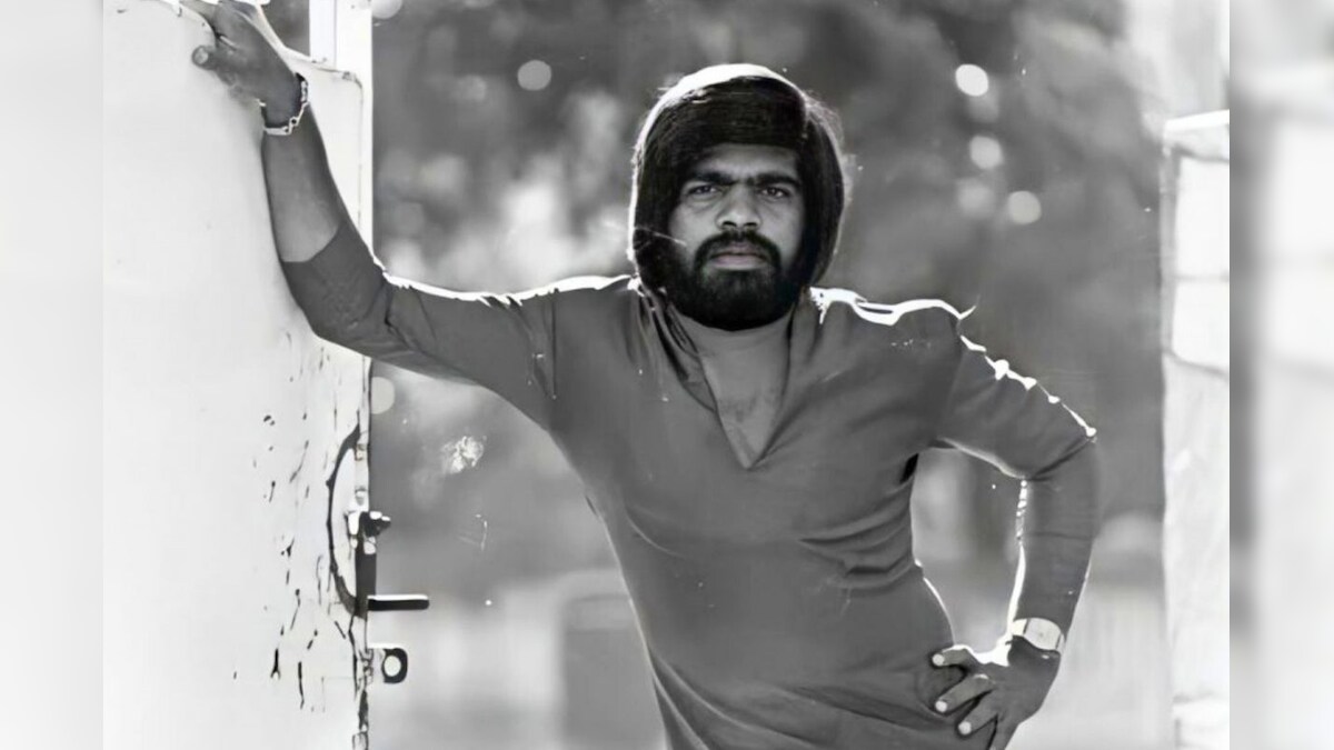 ரஜினி நடிக்க மறுத்த கதை.. காதலியின் பெயரே படத்தின் டைட்டில்; டிஆர் ஹீரோவாக நடித்த முதல் படம்..! – News18 தமிழ்