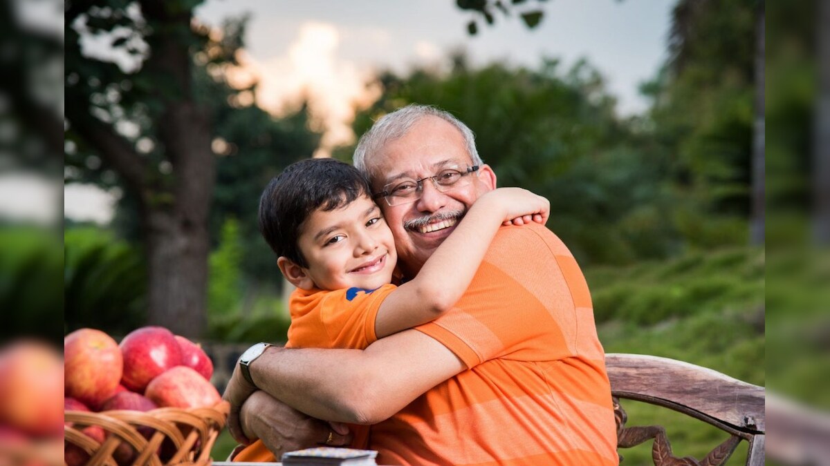 குழந்தைகள் தாத்தா, பாட்டியுடன் சேர்ந்து வளர்வது நல்லது.. ஏன் தெரியுமா..? – News18 தமிழ்