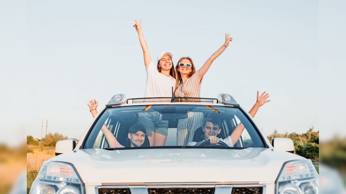 சன்ரூஃப் வசதியுடன் ரூ.12 லட்சத்திற்கும் குறைவான விலையில் உள்ள SUV கார்கள்.. – News18 தமிழ்