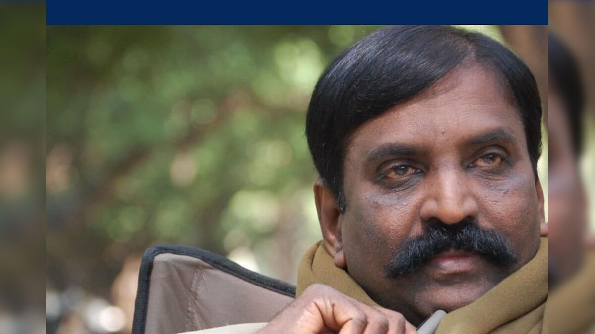 திரைப்பட பாடல்கள் யாருக்கு சொந்தம்? : மே தின வாழ்த்தில் மேசேஜ் சொன்ன வைரமுத்து! – News18 தமிழ்