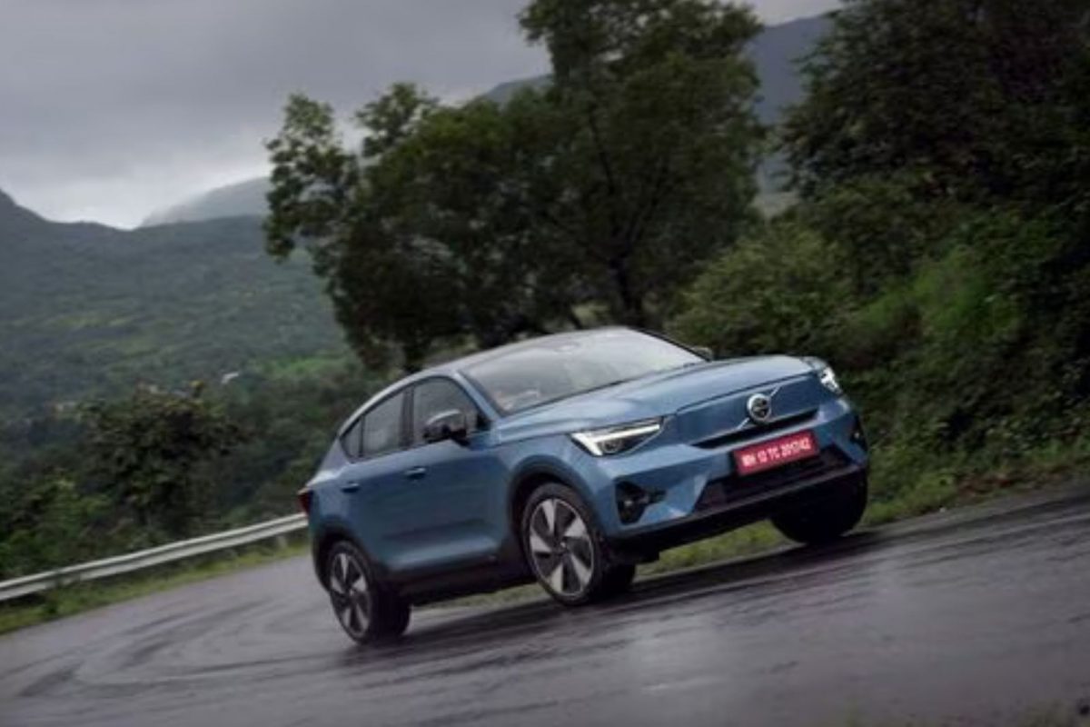 पहाड़ी रास्तों पर सुरक्षित ड्राइविंग कैसे करें..? आपके लिए कुछ सुझाव..! पहाड़ी रास्तों पर सुरक्षित ड्राइविंग कैसे करें..? आपके लिए कुछ सुझाव..!