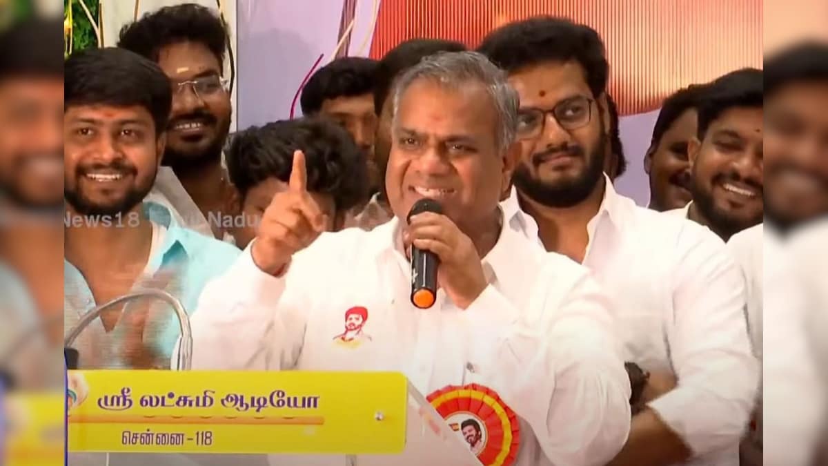 TVK | தமிழக வெற்றிக் கழக நிலைப்பாடு.. பொதுச் செயலாளர் ஆனந்த் அளித்த விளக்கம்! - News18 தமிழ்