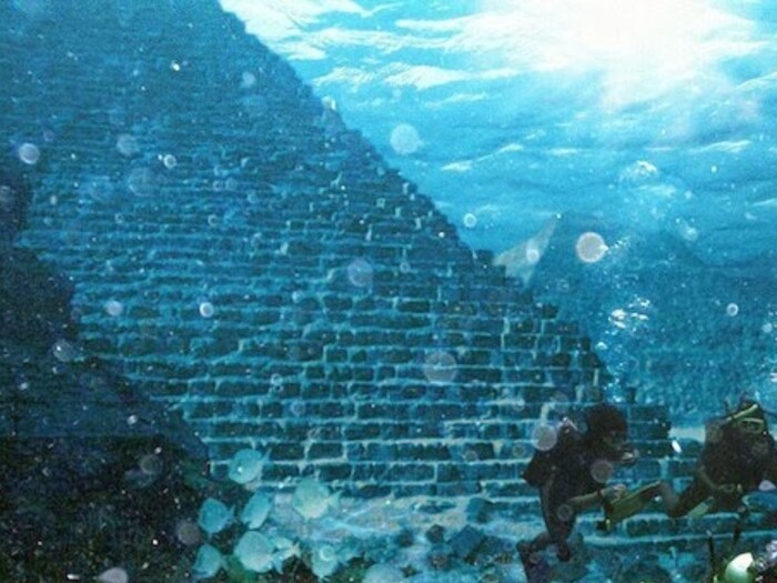  குஜராத் மாநிலத்தின் கடற்கரையில் கண்டுபிடிக்கப்பட்ட 9,500 ஆண்டுகள் பழமையான நகரம் தொடர்பாக, கம்பாட் வளைகுடாவில் பல தசாப்தங்களாக ஆய்வு செய்த போதிலும், அதை பற்றிய முழுமையான தகவல் தெரியவில்லை.