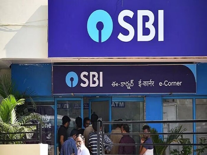  இப்போது SBI-ன் FD-ல் 30 மாதங்களுக்கு ஒருவர் ரூ.3 லட்சத்தை முதலீடு செய்தால், முதிர்வு காலத்தின் போது அவருக்கு எவ்வளவு வருமானம் கிடைக்கும்?. இது நீங்கள் எவ்வளவு வட்டி பெறுகிறீர்கள் என்பதைப் பொறுத்தது.