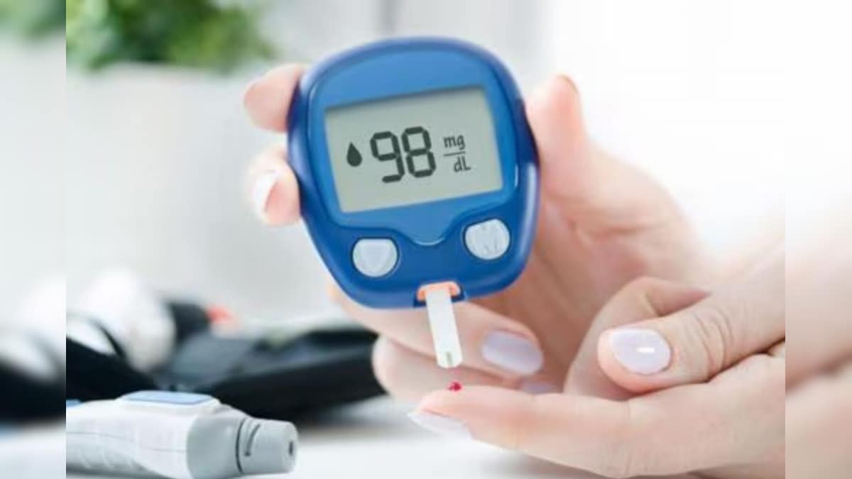 Blood Sugar: வயதுக்கு ஏற்ற சர்க்கரை அளவு என்ன தெரியுமா? சர்க்கரை அளவு எவ்வளவு இருக்க வேண்டும்.. முழு விவரம் இதோ!