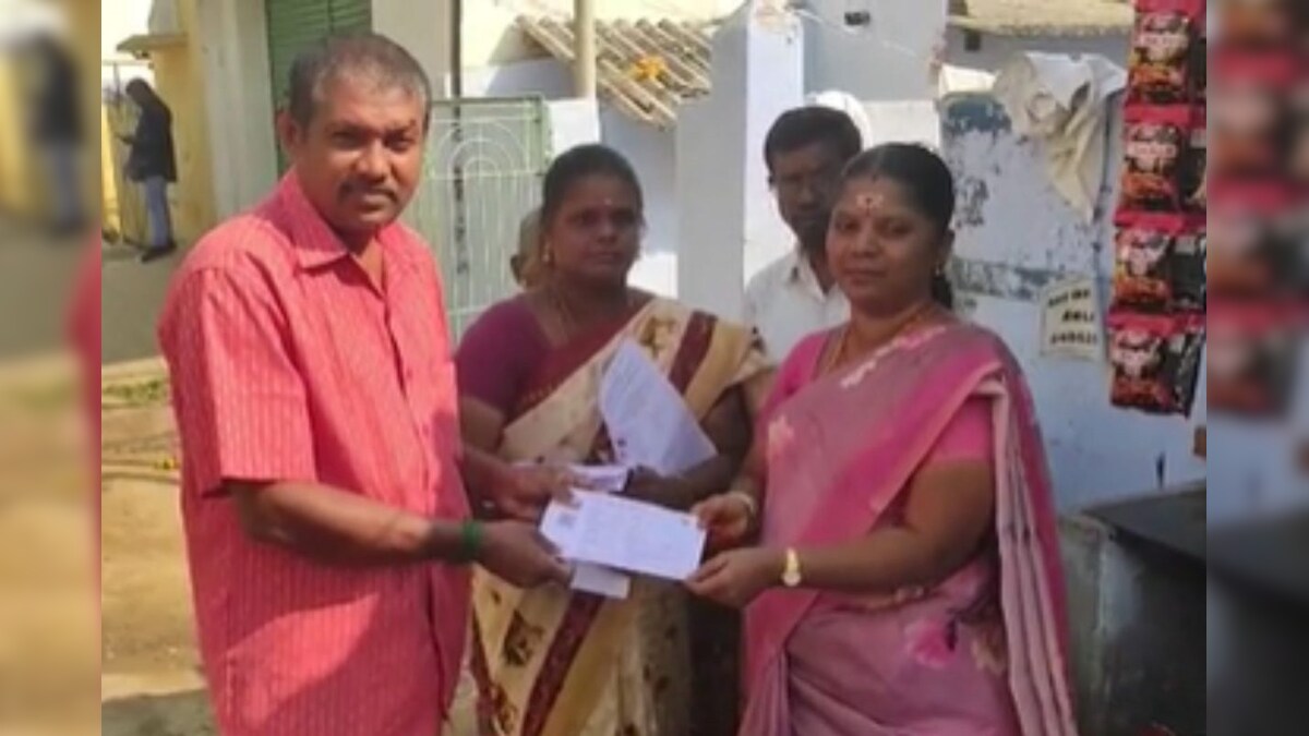 Erode East by-election | ஈரோடு கிழக்கு தொகுதி இடைத்தேர்தல் : வீடு வீடாக பூத் சிலிப் விநியோக்கும் பணி தொடக்கம்!