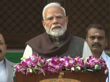 News18 News18